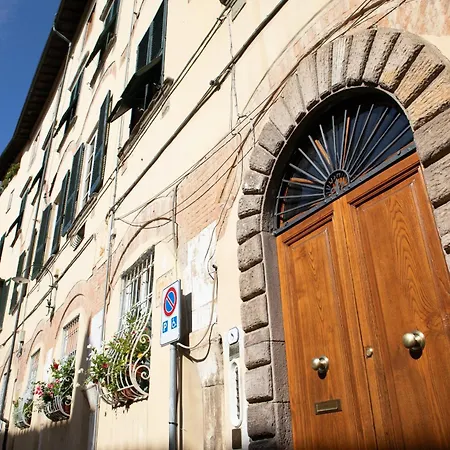 Residenza Cattedrale In Center Town Lucca